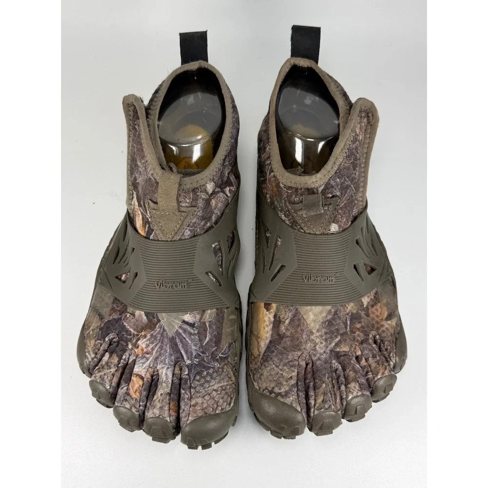 Vibram Mens 41 Toe Shoes FiveFingers Camo Megagrip Hiking Barefoot Trail 1574F